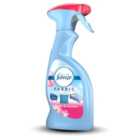 Febreze Blossom & Breeze Fabric Freshener Spray 375ml