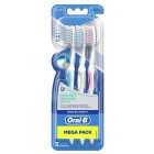 Oral-B All Round Extra Soft Criss Cross Toothbrush 3 per pack