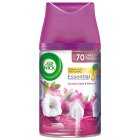 Air Wick Smooth Satin and Moon Lily Freshmatic Refill Air Freshener, 250ml