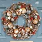 Gingham Glory Xmas Winter Christmas Festive Wreath, Christmas Wreath for Front Door, Home Decoration 38cm