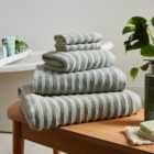 Soft and Fluffy Ribbed Towel Lilypad