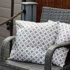 Streetwize Outdoor Pair of Scatter Cushions Light Up Diamond