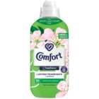 Comfort Apple Blossom Fabric Conditioner 30 Washes 900ml