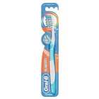 Oral-B Complete Clean 35 Medium Toothbrush